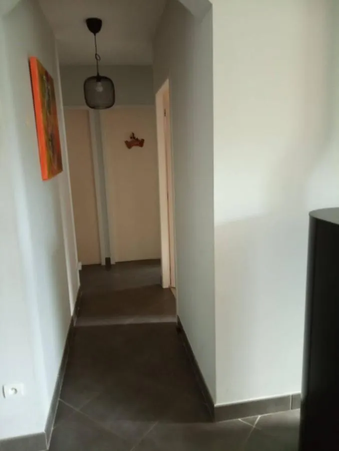 Chambre Privee Dans Maison Pont-de-Labeaume منزل للإقامة